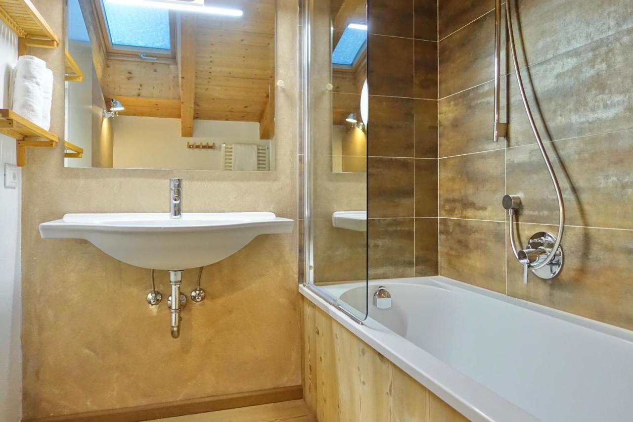 Apartments Da La Vedla Flats San Cassiano  Ngoại thất bức ảnh