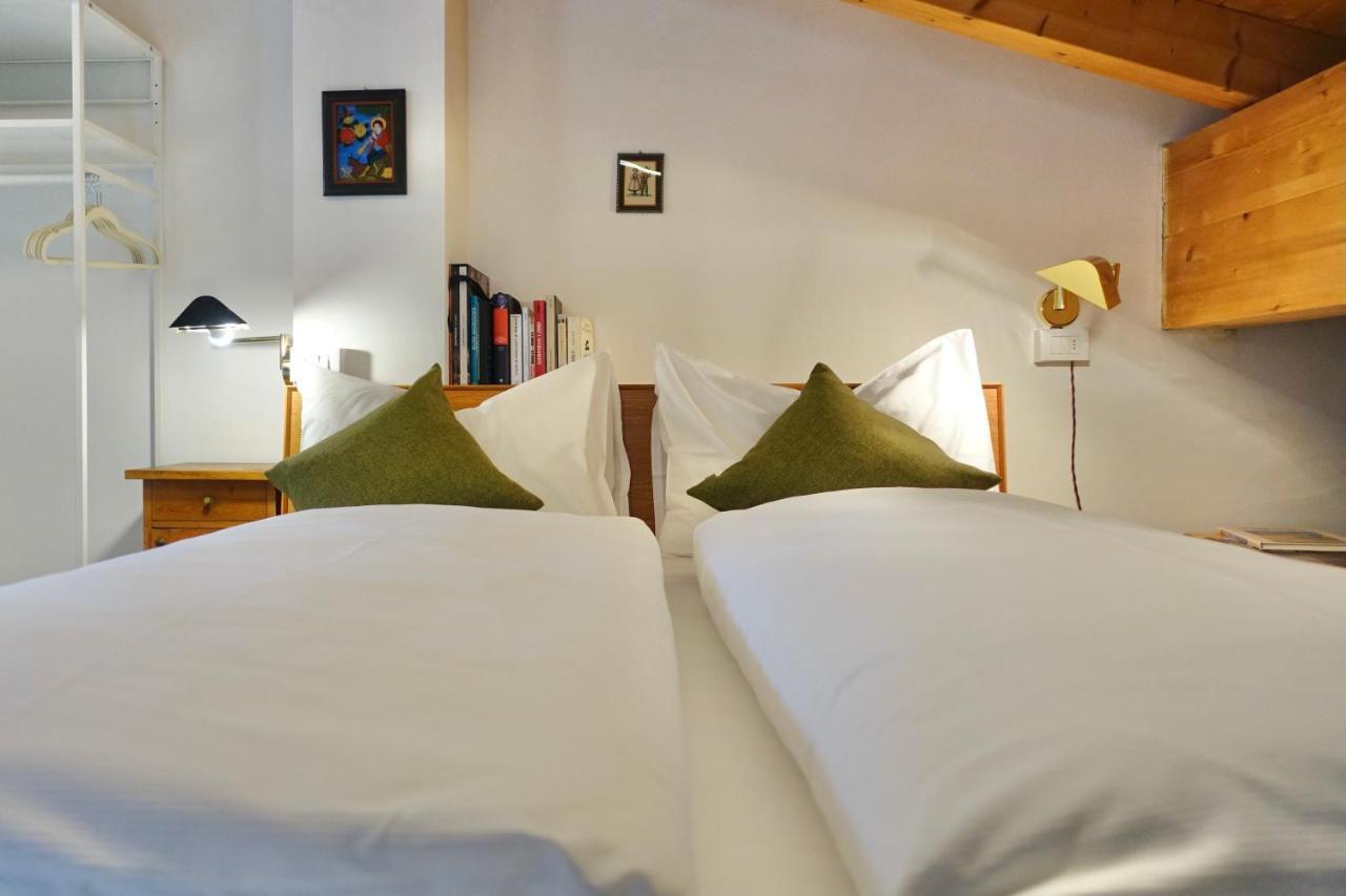 Apartments Da La Vedla Flats San Cassiano  Ngoại thất bức ảnh